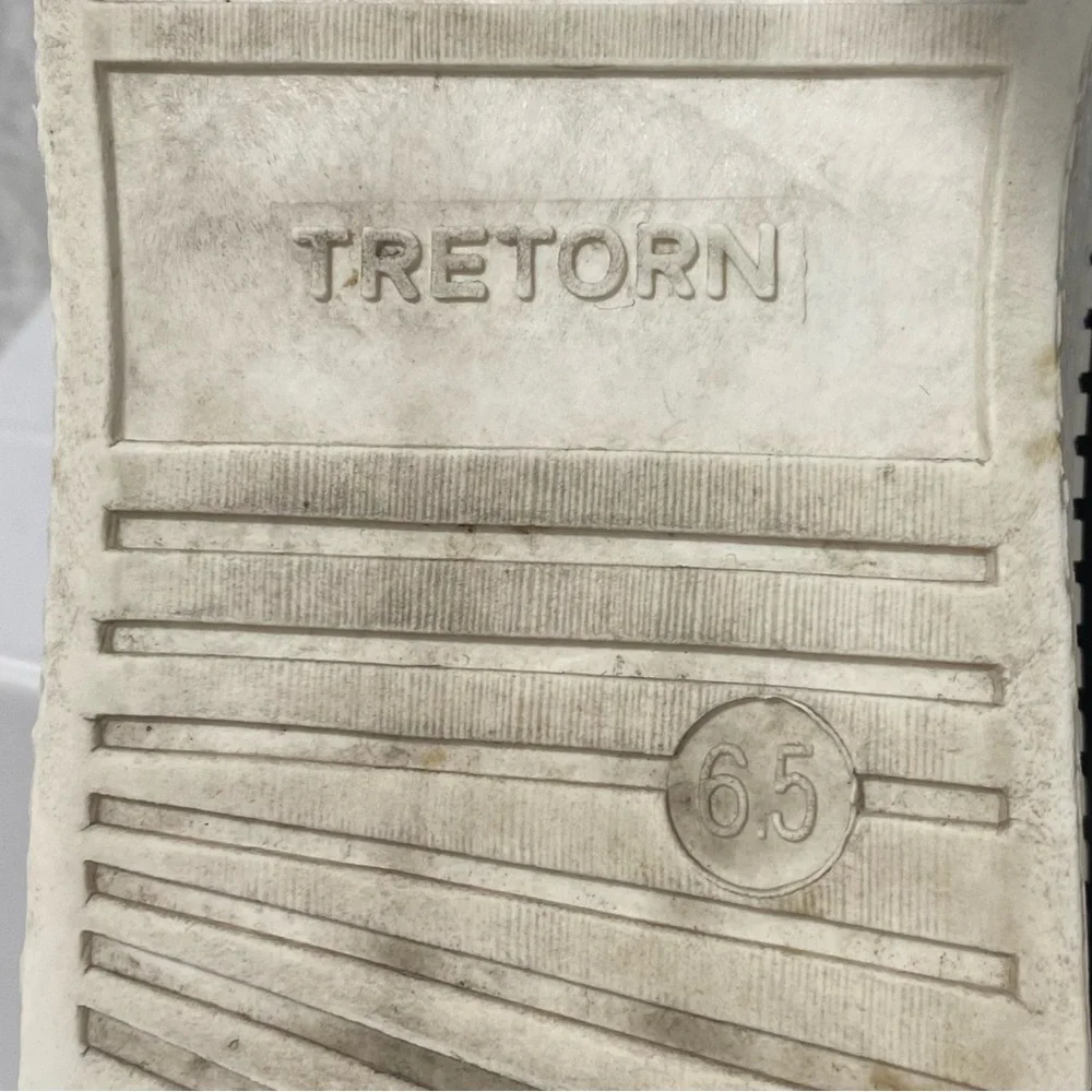 Tretorn up suede embellishments